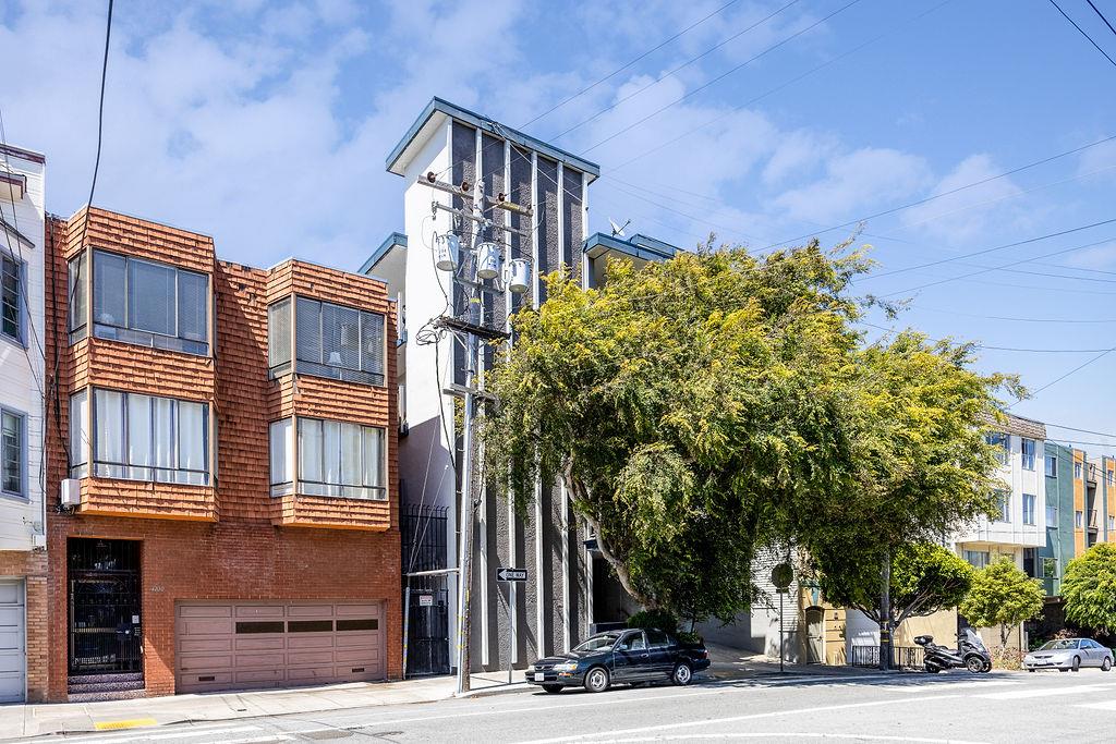 Detail Gallery Image 29 of 42 For 4096 17th St #308,  San Francisco,  CA 94114 - 2 Beds | 1 Baths