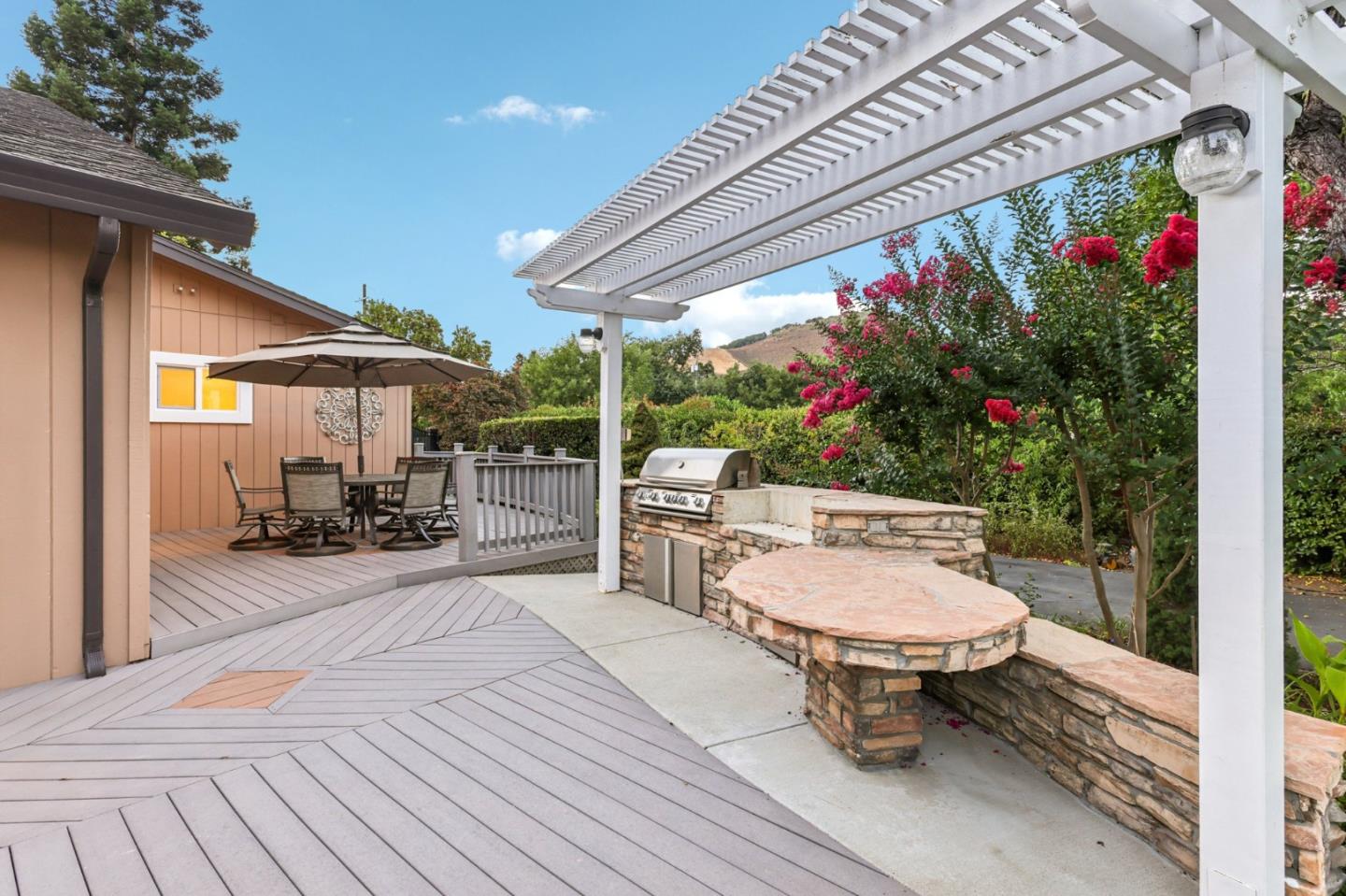 Detail Gallery Image 36 of 48 For 2150 Green Acres Ln, Morgan Hill,  CA 95037 - 5 Beds | 5 Baths