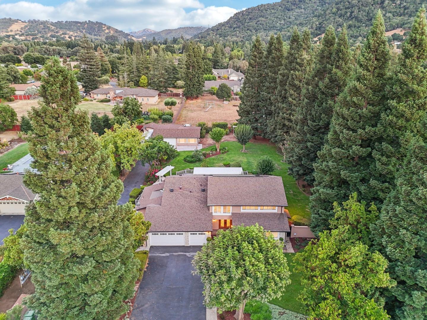 Detail Gallery Image 41 of 48 For 2150 Green Acres Ln, Morgan Hill,  CA 95037 - 5 Beds | 5 Baths