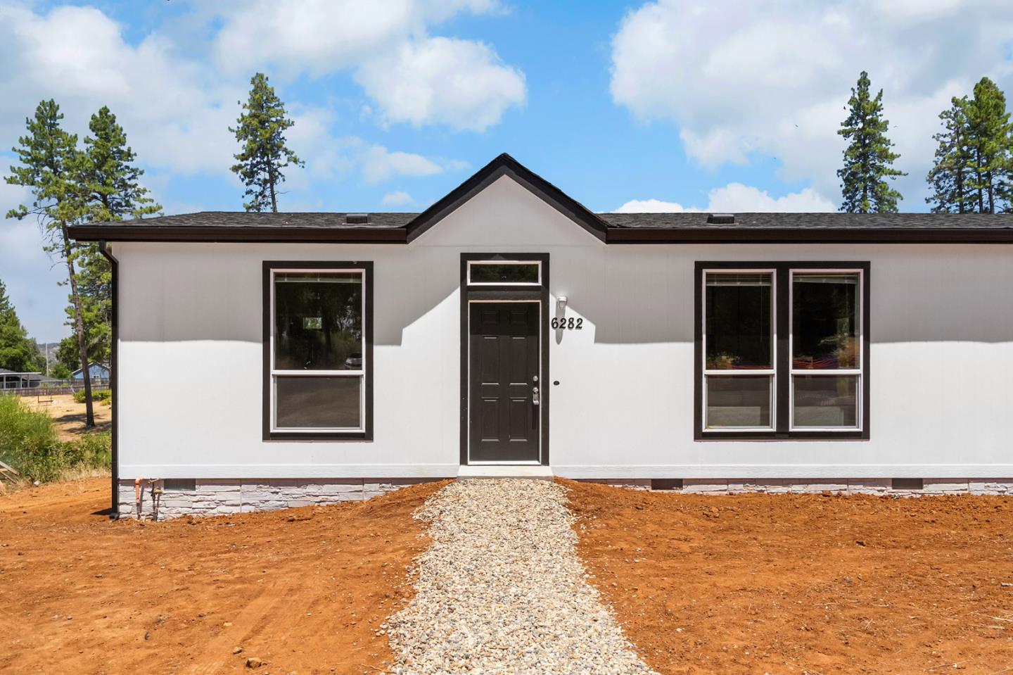 Detail Gallery Image 2 of 38 For 6282 Regis Rd, Paradise,  CA 95969 - 3 Beds | 2 Baths