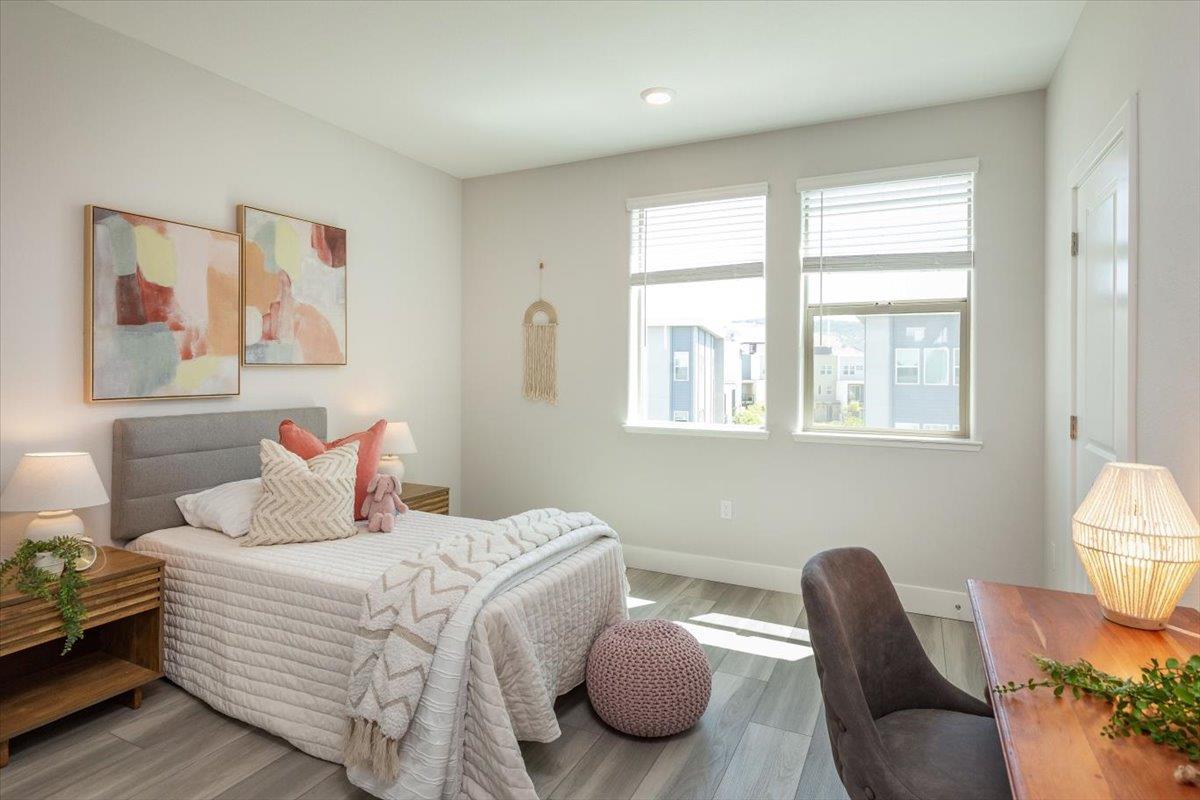 Detail Gallery Image 15 of 33 For 5736 Vibrant Loop, San Jose,  CA 95119 - 3 Beds | 3/1 Baths