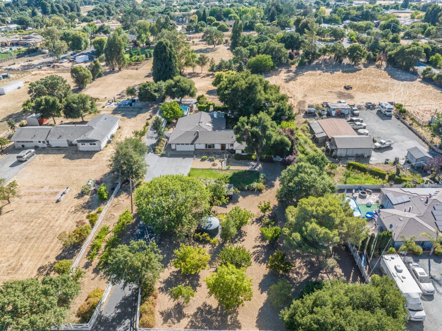 Detail Gallery Image 37 of 38 For 11945 New Ave, Gilroy,  CA 95020 - 4 Beds | 3 Baths