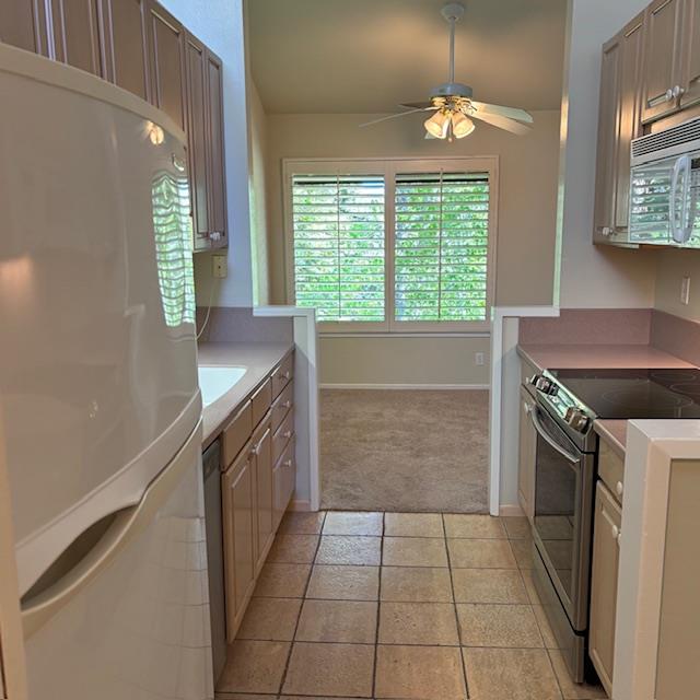Detail Gallery Image 8 of 28 For 3382 Brittan Ave #17,  San Carlos,  CA 94070 - 2 Beds | 2 Baths