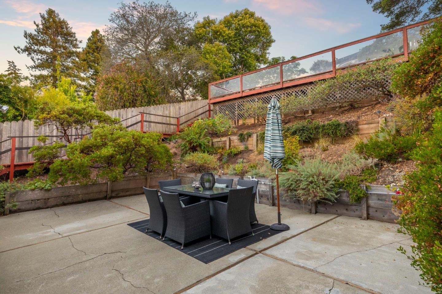 Detail Gallery Image 134 of 147 For 2310 Wooster Ave, Belmont,  CA 94002 - 3 Beds | 2 Baths