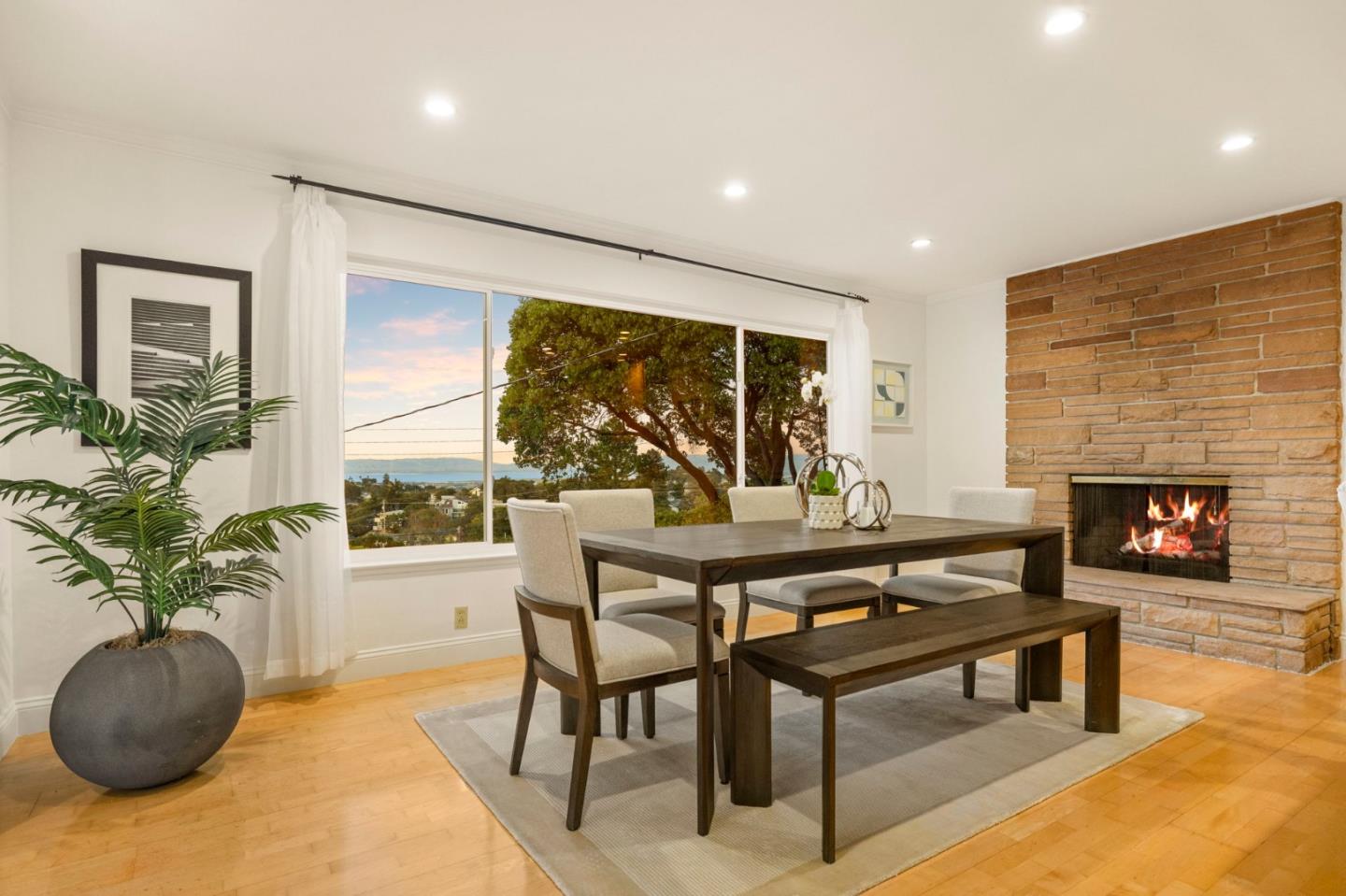 Detail Gallery Image 135 of 147 For 2310 Wooster Ave, Belmont,  CA 94002 - 3 Beds | 2 Baths