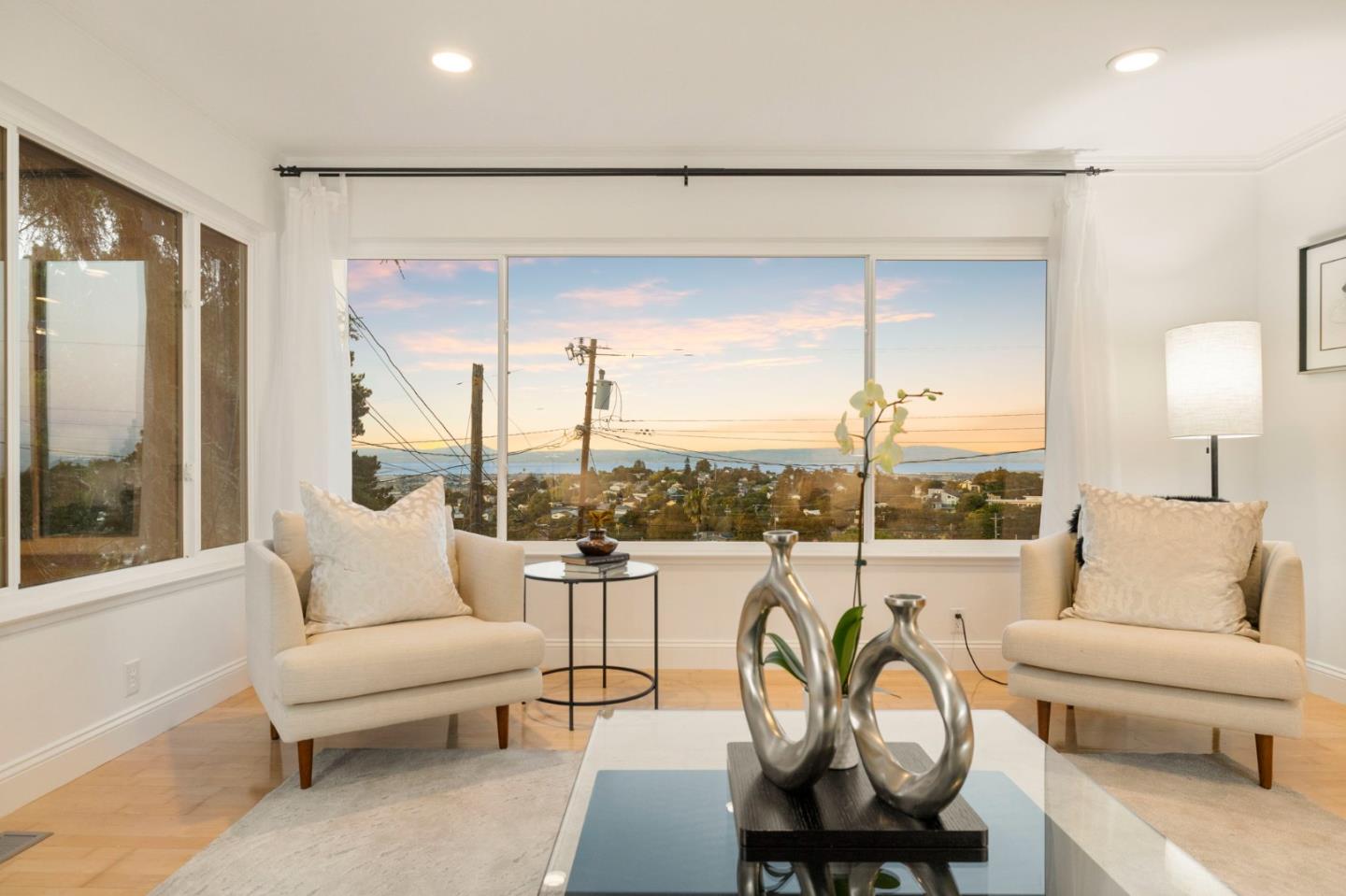 Detail Gallery Image 139 of 147 For 2310 Wooster Ave, Belmont,  CA 94002 - 3 Beds | 2 Baths