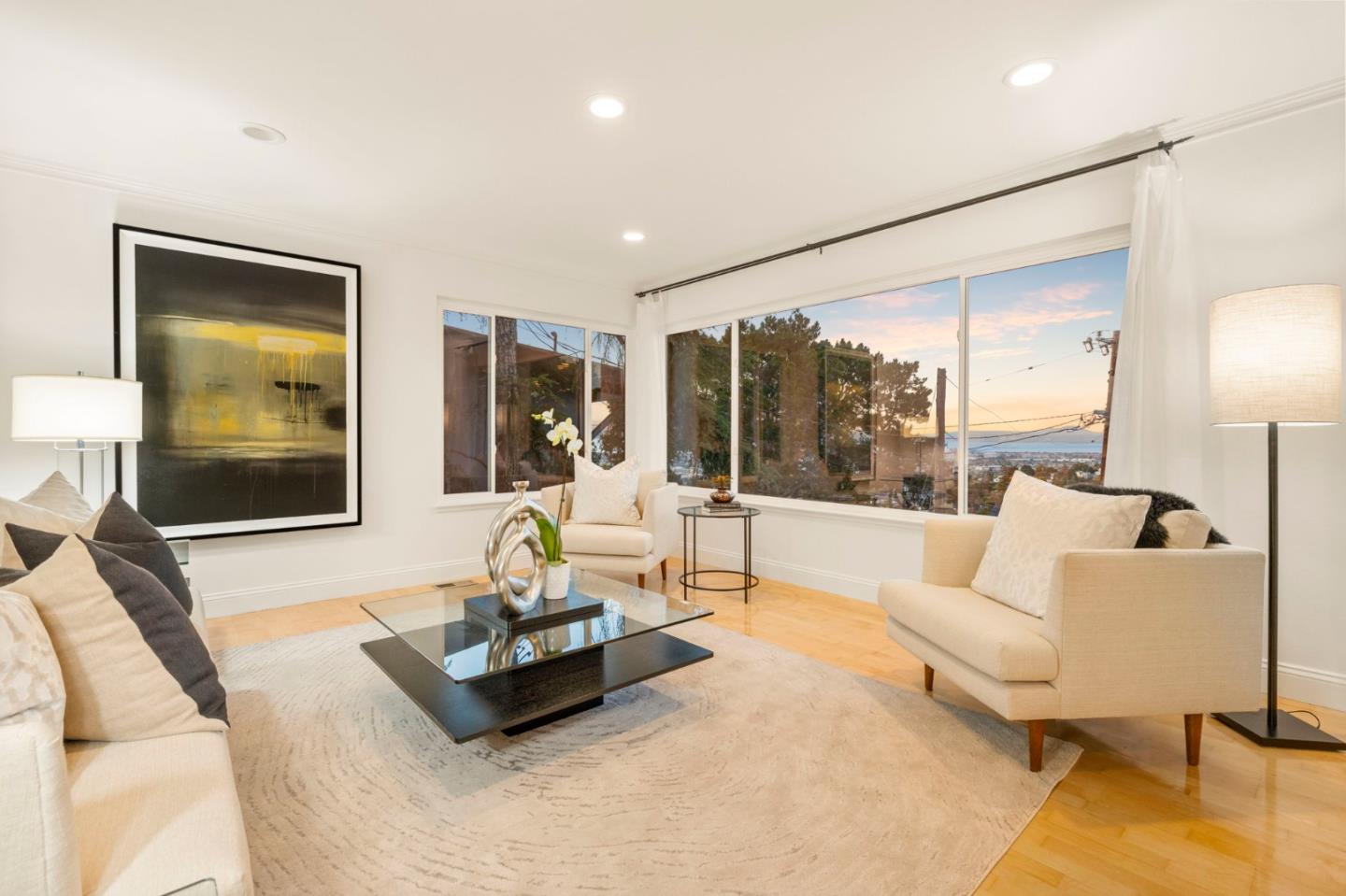 Detail Gallery Image 140 of 147 For 2310 Wooster Ave, Belmont,  CA 94002 - 3 Beds | 2 Baths