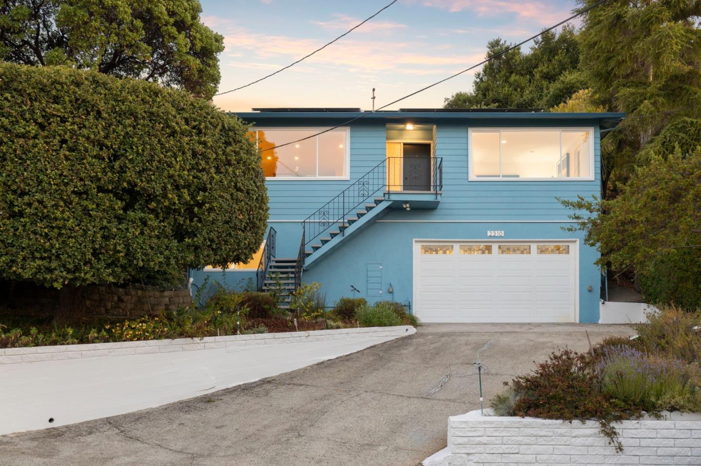 Detail Gallery Image 146 of 147 For 2310 Wooster Ave, Belmont,  CA 94002 - 3 Beds | 2 Baths
