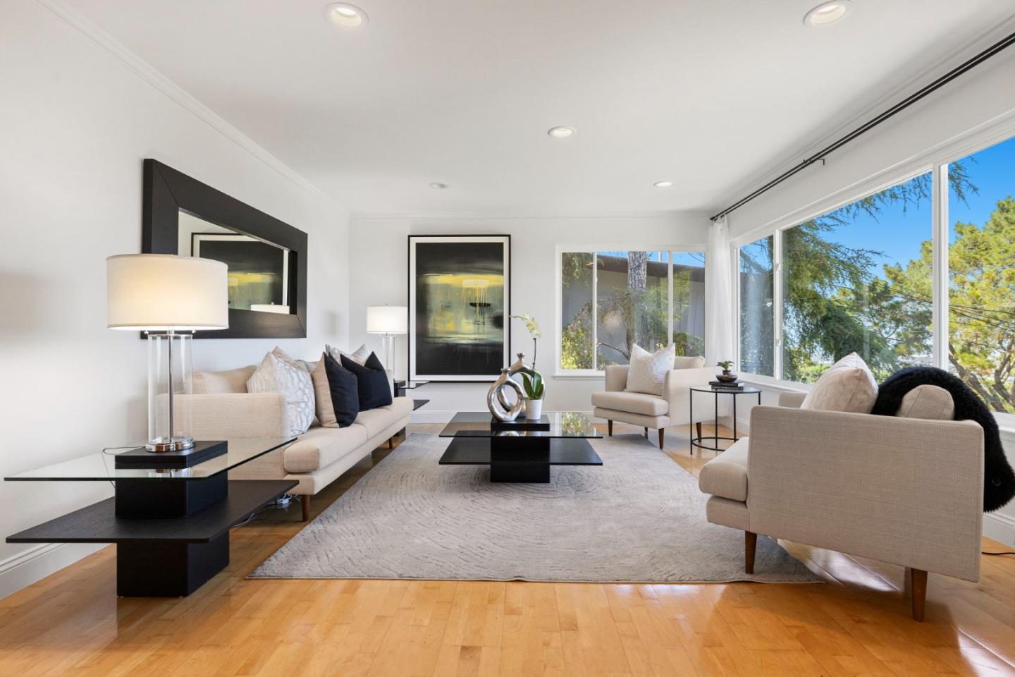 Detail Gallery Image 15 of 147 For 2310 Wooster Ave, Belmont,  CA 94002 - 3 Beds | 2 Baths