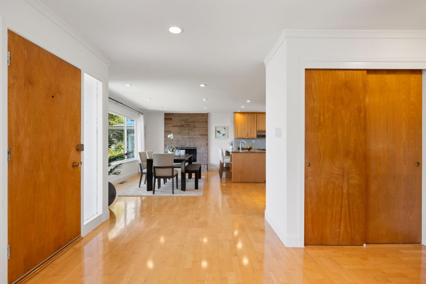 Detail Gallery Image 22 of 147 For 2310 Wooster Ave, Belmont,  CA 94002 - 3 Beds | 2 Baths
