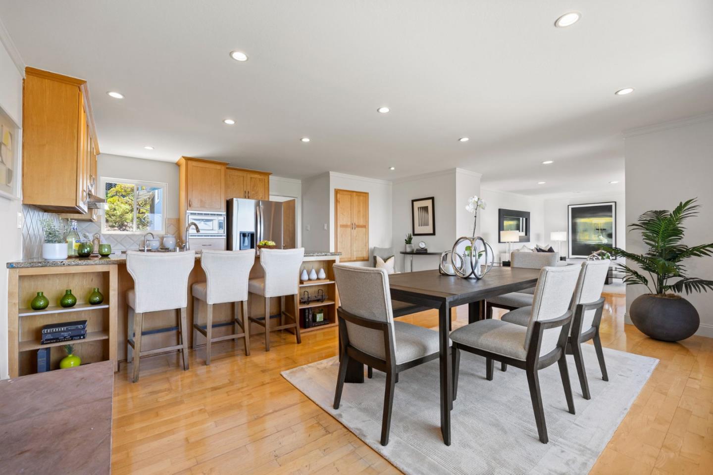Detail Gallery Image 28 of 147 For 2310 Wooster Ave, Belmont,  CA 94002 - 3 Beds | 2 Baths