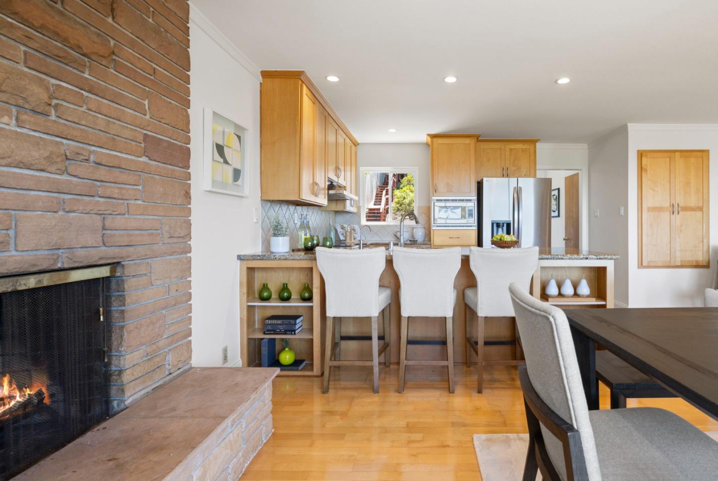 Detail Gallery Image 29 of 147 For 2310 Wooster Ave, Belmont,  CA 94002 - 3 Beds | 2 Baths