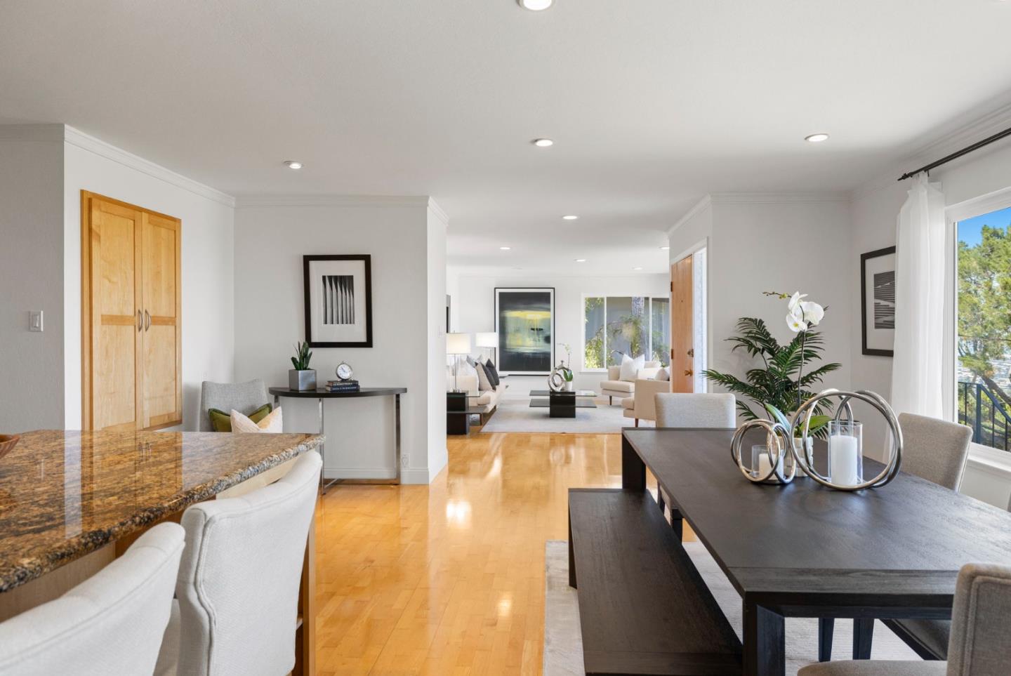 Detail Gallery Image 35 of 147 For 2310 Wooster Ave, Belmont,  CA 94002 - 3 Beds | 2 Baths