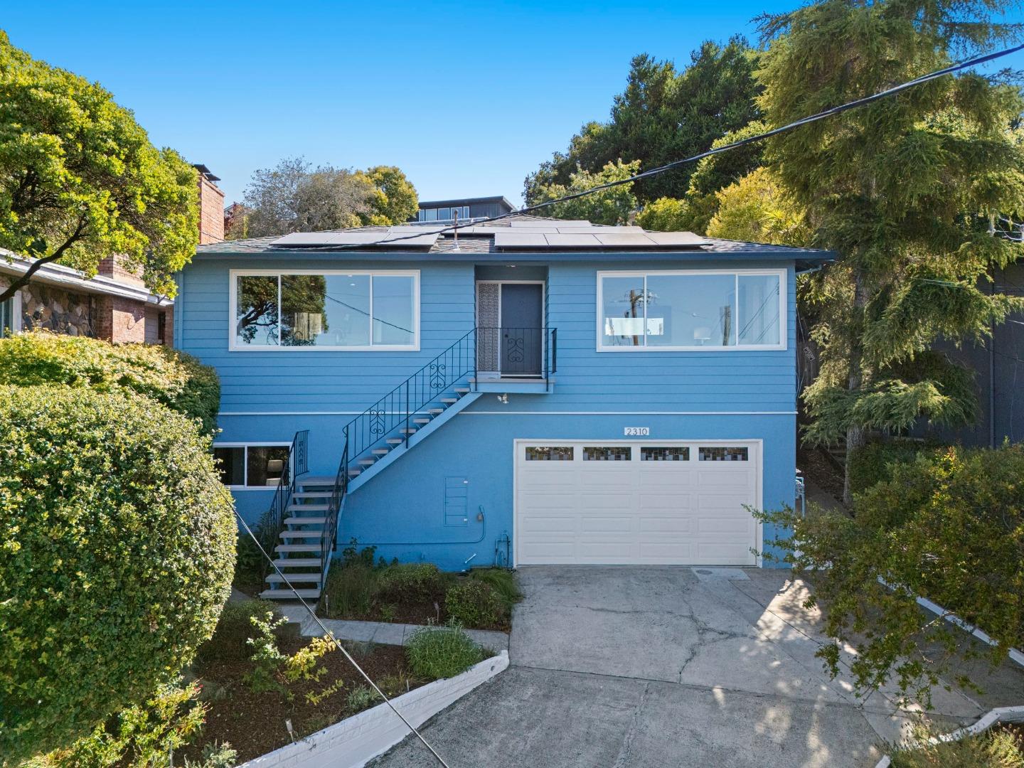 Detail Gallery Image 80 of 147 For 2310 Wooster Ave, Belmont,  CA 94002 - 3 Beds | 2 Baths