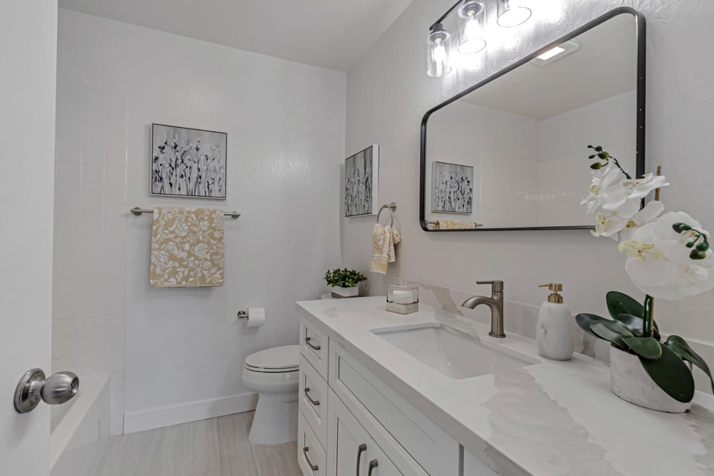 Detail Gallery Image 36 of 41 For 155 Monte Villa Ct, Campbell,  CA 95008 - 2 Beds | 2/1 Baths