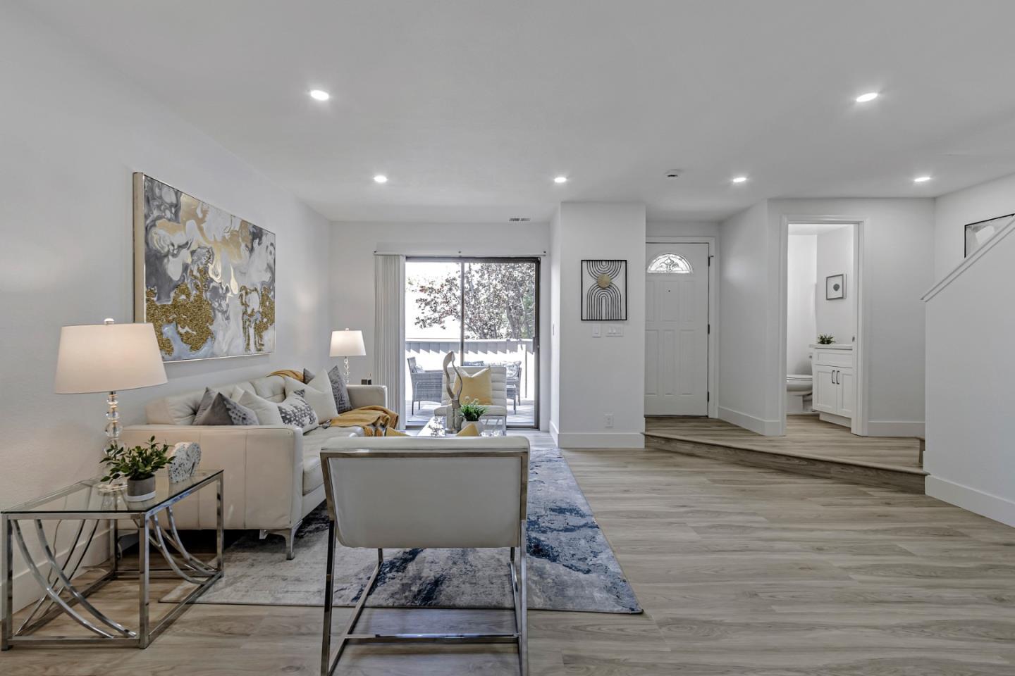 Detail Gallery Image 5 of 41 For 155 Monte Villa Ct, Campbell,  CA 95008 - 2 Beds | 2/1 Baths