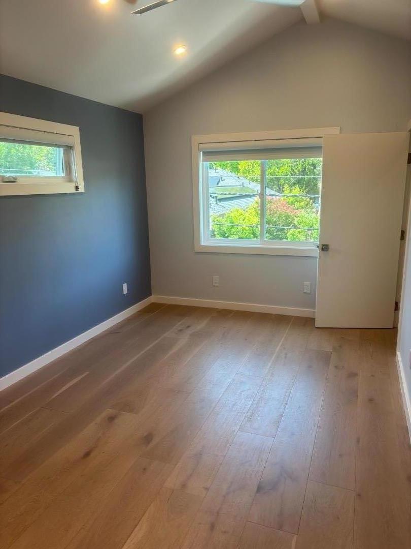 Detail Gallery Image 6 of 20 For 1634 Virginia Ave, Redwood City,  CA 94061 - 4 Beds | 3 Baths