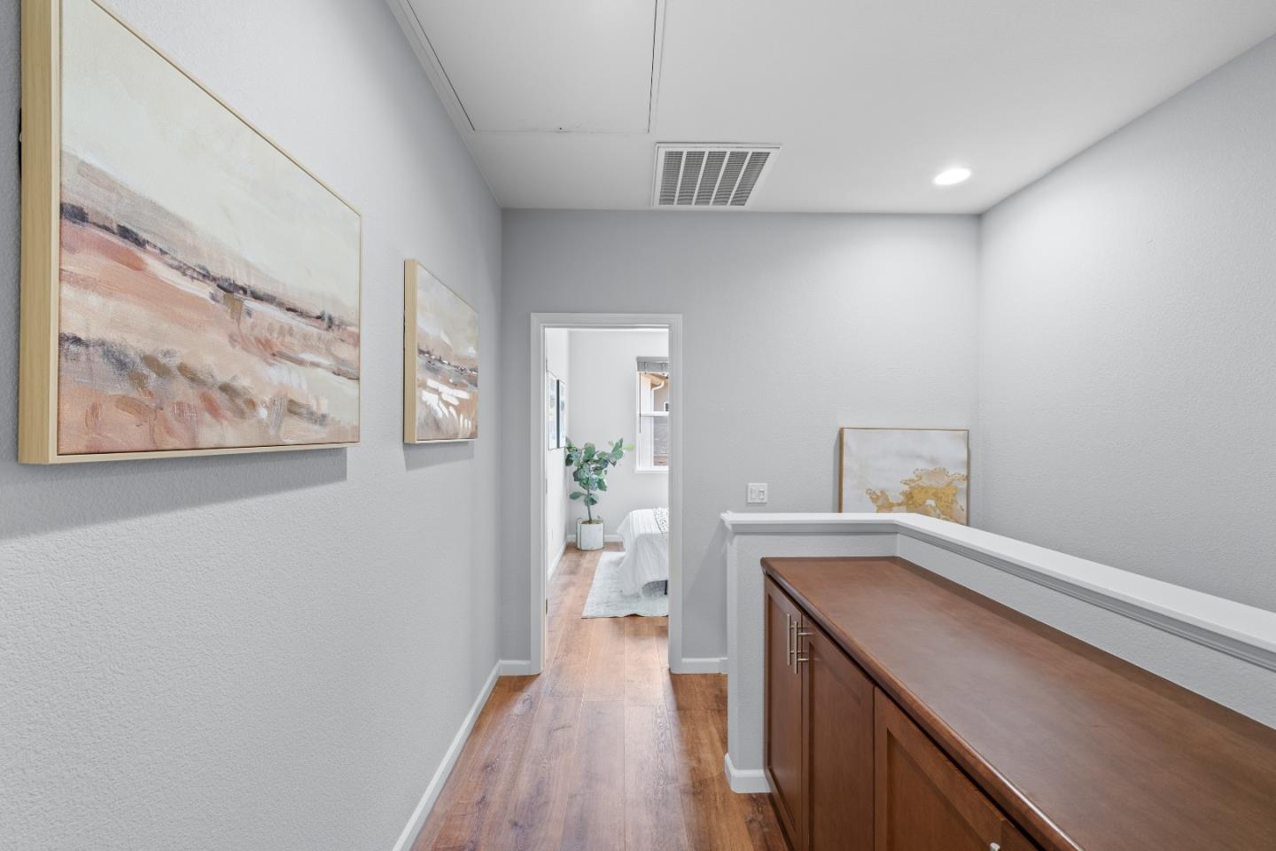 Detail Gallery Image 38 of 51 For 708 Grandview Ter, San Jose,  CA 95133 - 3 Beds | 3 Baths