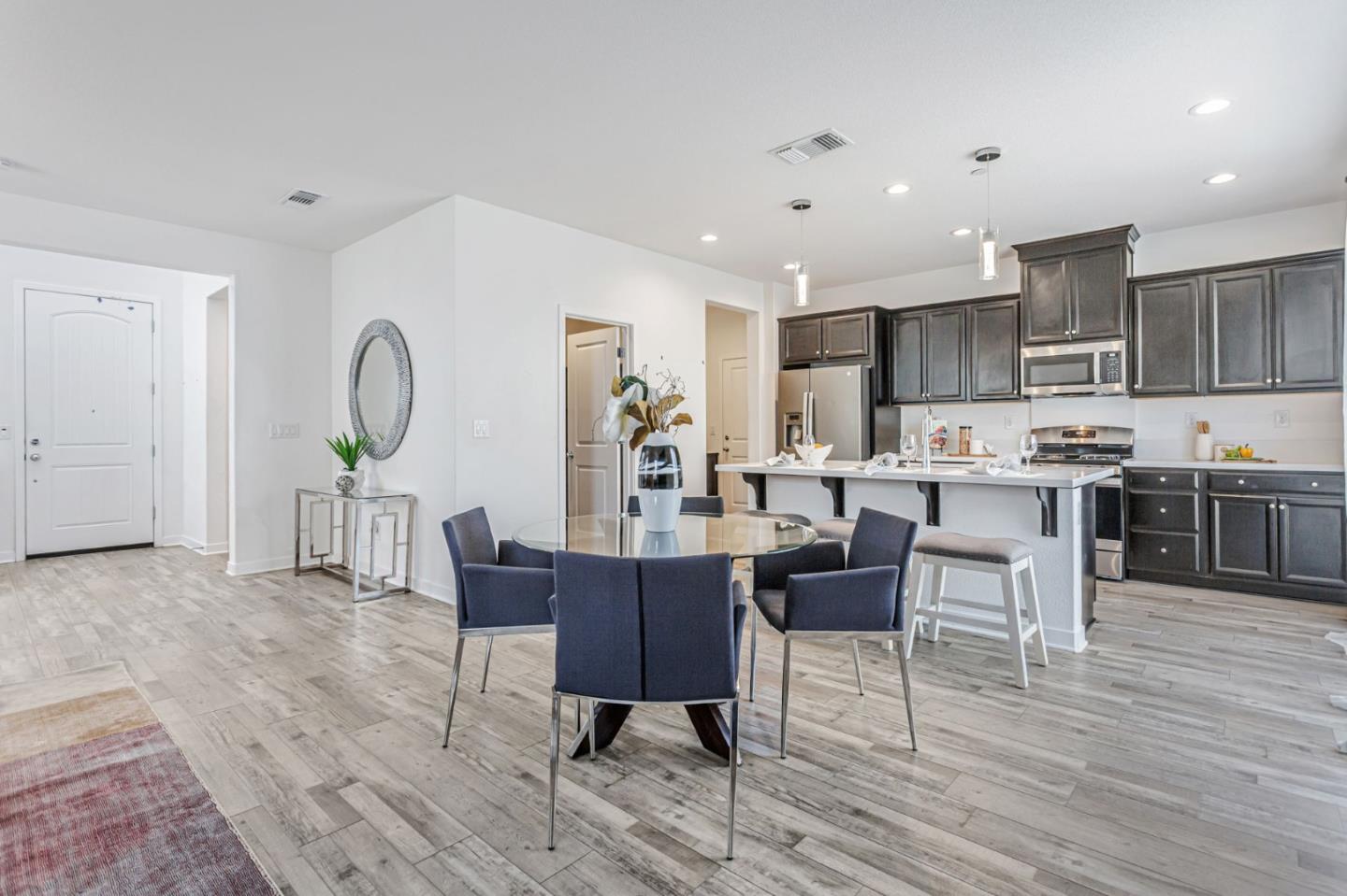Detail Gallery Image 16 of 40 For 536 Datura Dr, Vacaville,  CA 95687 - 4 Beds | 3 Baths