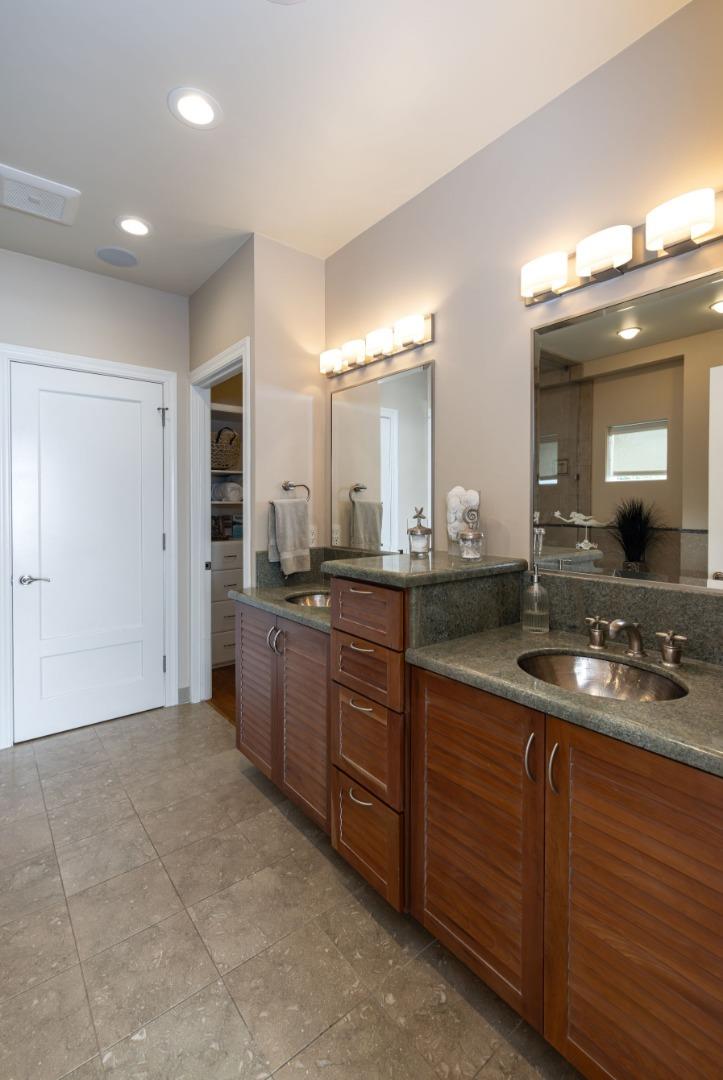 Detail Gallery Image 32 of 55 For 643 Beach Dr, Aptos,  CA 95003 - 3 Beds | 3/1 Baths