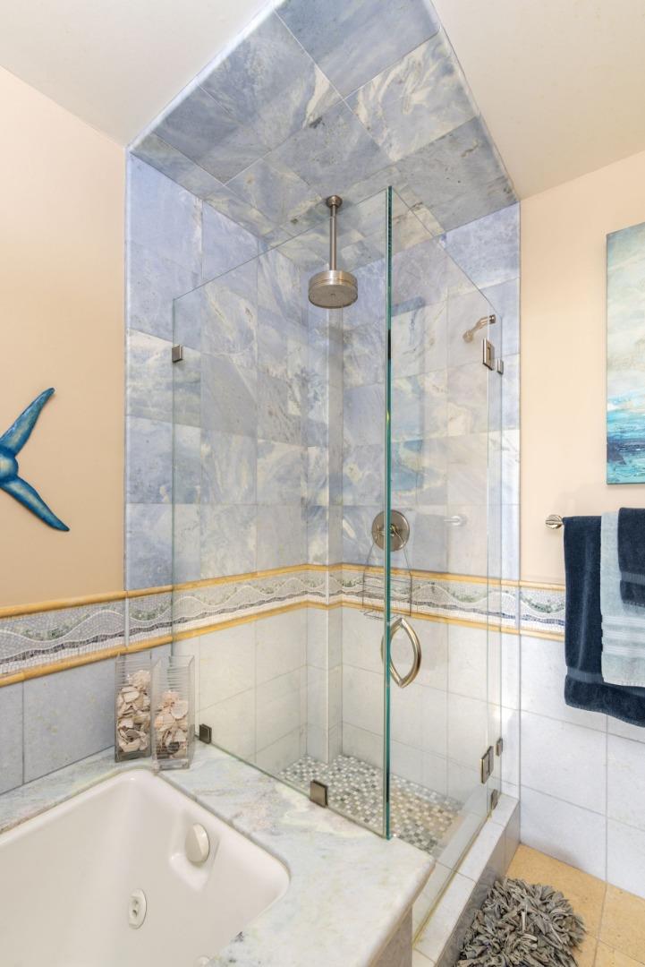 Detail Gallery Image 34 of 55 For 643 Beach Dr, Aptos,  CA 95003 - 3 Beds | 3/1 Baths