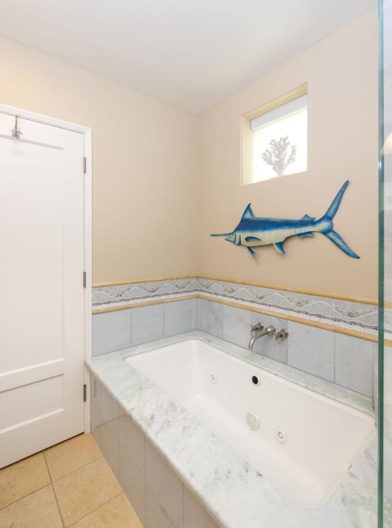 Detail Gallery Image 52 of 55 For 643 Beach Dr, Aptos,  CA 95003 - 3 Beds | 3/1 Baths
