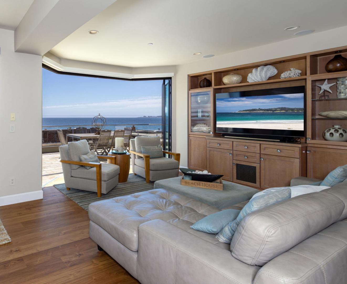 Detail Gallery Image 8 of 55 For 643 Beach Dr, Aptos,  CA 95003 - 3 Beds | 3/1 Baths