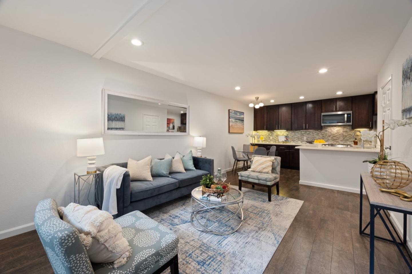 Detail Gallery Image 6 of 19 For 385 Mandarin Dr #5,  Daly City,  CA 94015 - 1 Beds | 1 Baths