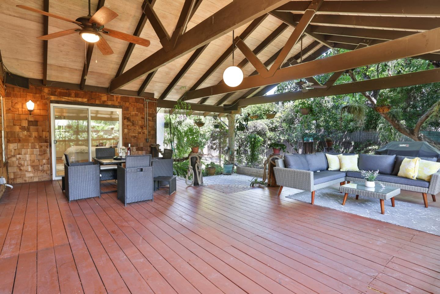 Detail Gallery Image 20 of 26 For 5860 Allen Ave, San Jose,  CA 95123 - 4 Beds | 2 Baths
