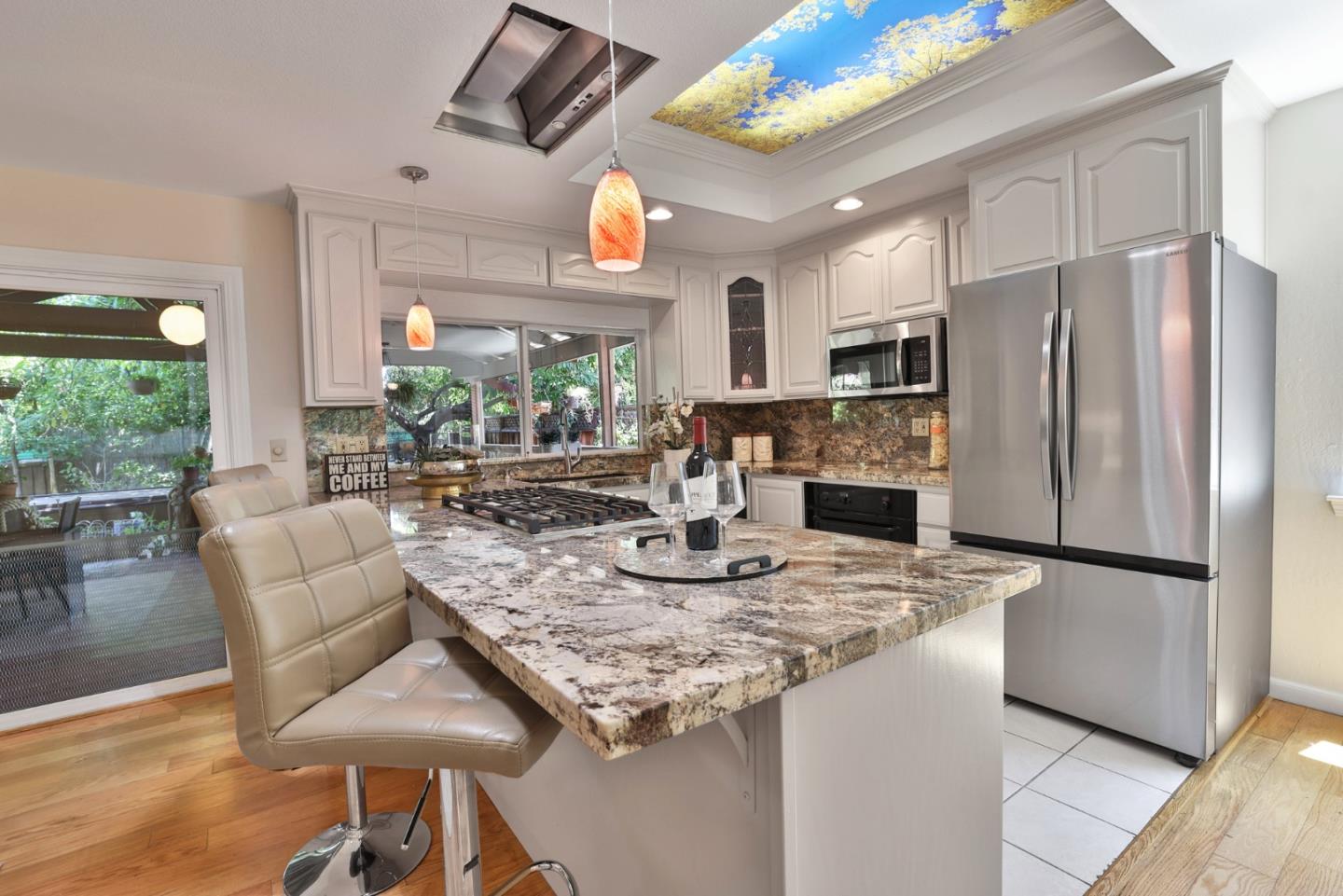 Detail Gallery Image 8 of 26 For 5860 Allen Ave, San Jose,  CA 95123 - 4 Beds | 2 Baths