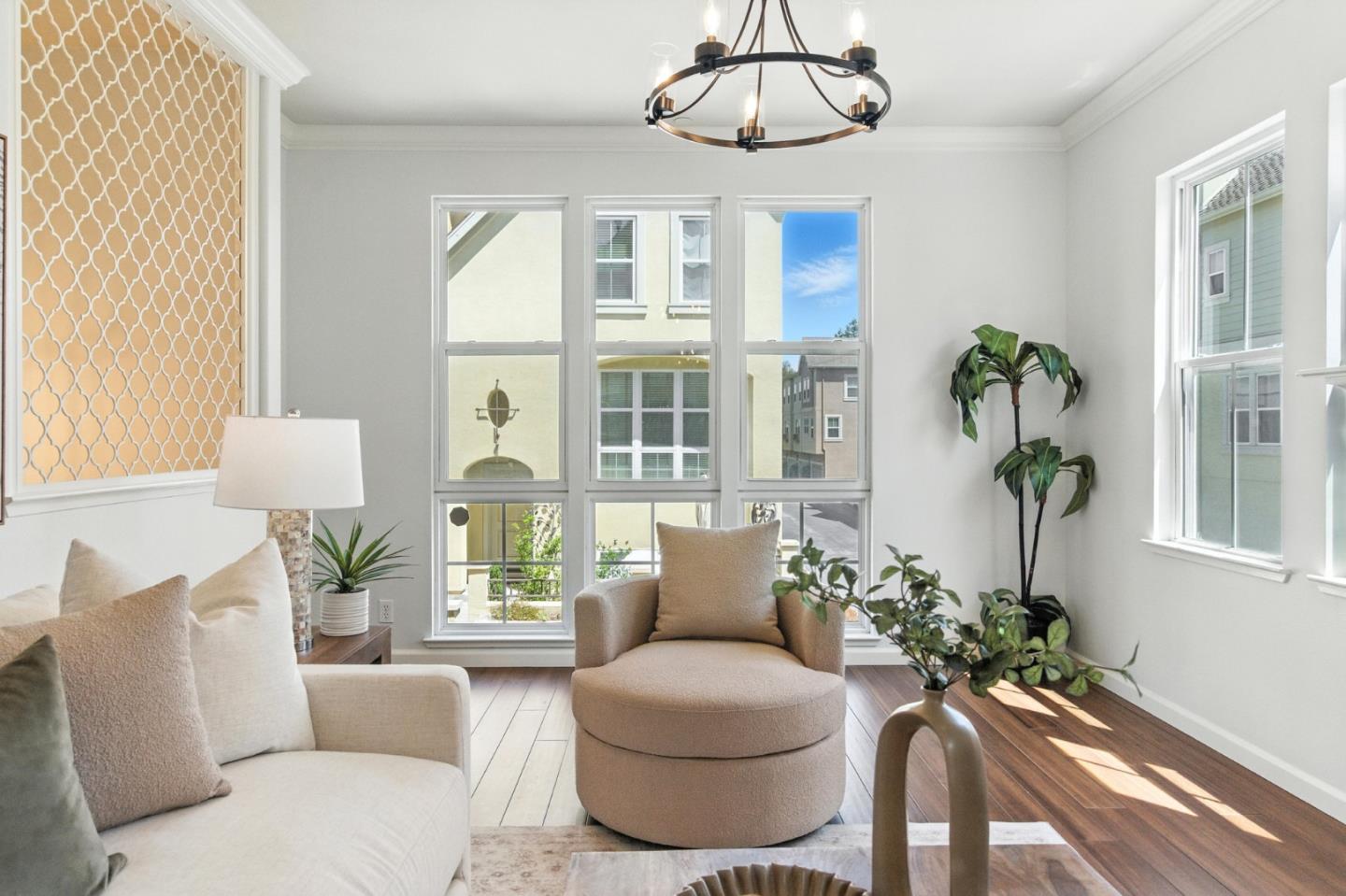 Detail Gallery Image 12 of 51 For 407 Timor Ter, Sunnyvale,  CA 94089 - 3 Beds | 2/1 Baths
