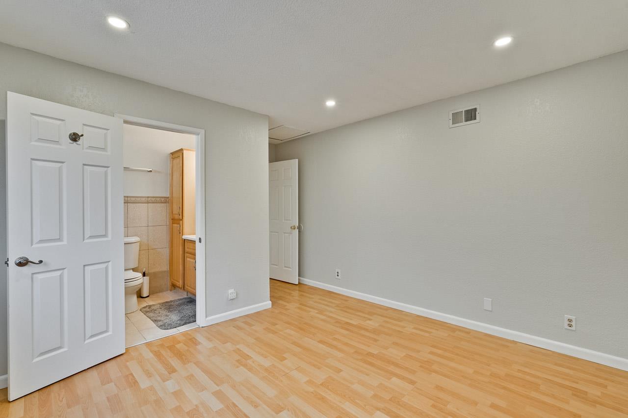 Detail Gallery Image 18 of 32 For 5179 Pebbletree Ct, San Jose,  CA 95111 - 3 Beds | 2 Baths