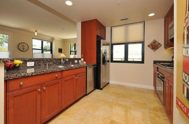 Detail Gallery Image 15 of 32 For 225 9th Ave #105,  San Mateo,  CA 94401 - 2 Beds | 2 Baths