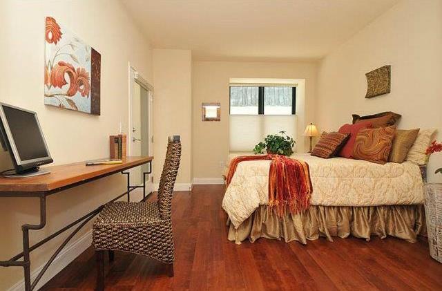 Detail Gallery Image 21 of 32 For 225 9th Ave #105,  San Mateo,  CA 94401 - 2 Beds | 2 Baths