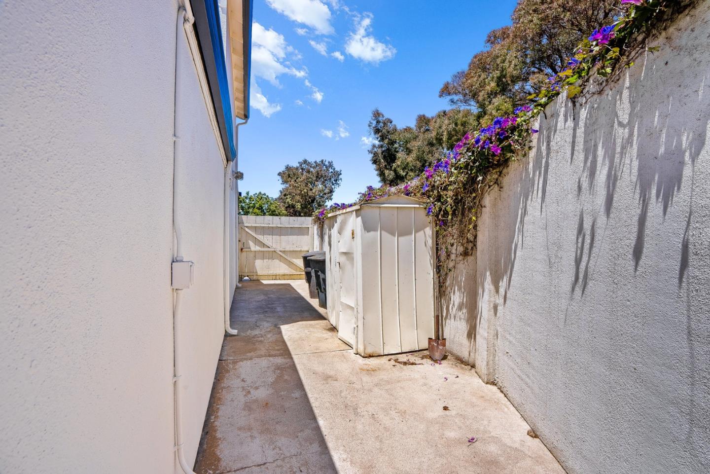 Detail Gallery Image 22 of 36 For 1138 Sherman Dr, Salinas,  CA 93907 - 3 Beds | 2 Baths