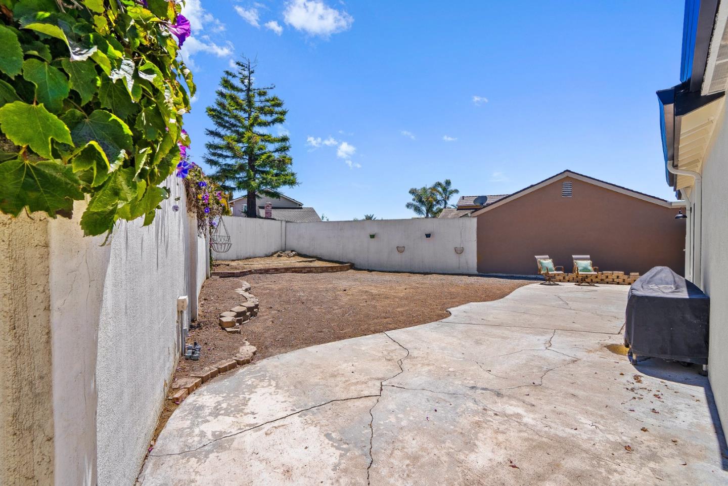 Detail Gallery Image 23 of 36 For 1138 Sherman Dr, Salinas,  CA 93907 - 3 Beds | 2 Baths