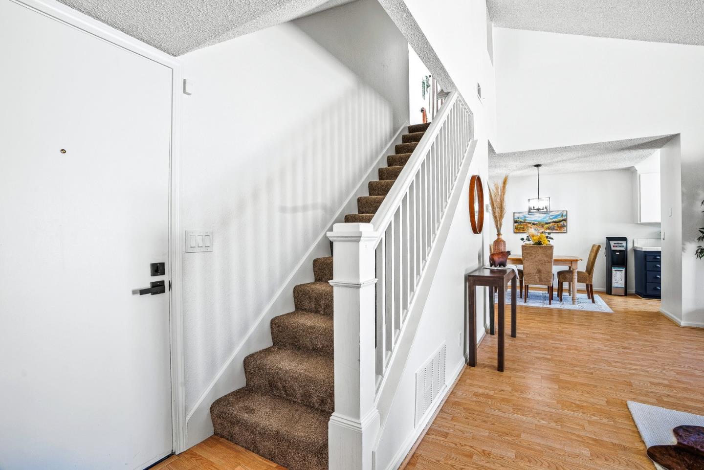 Detail Gallery Image 6 of 36 For 1138 Sherman Dr, Salinas,  CA 93907 - 3 Beds | 2 Baths