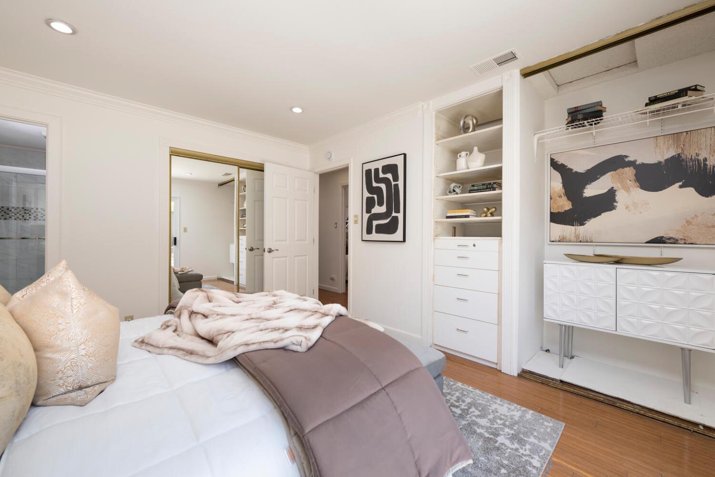 Detail Gallery Image 11 of 20 For 38 Hampshire Ave, Daly City,  CA 94015 - 3 Beds | 2 Baths