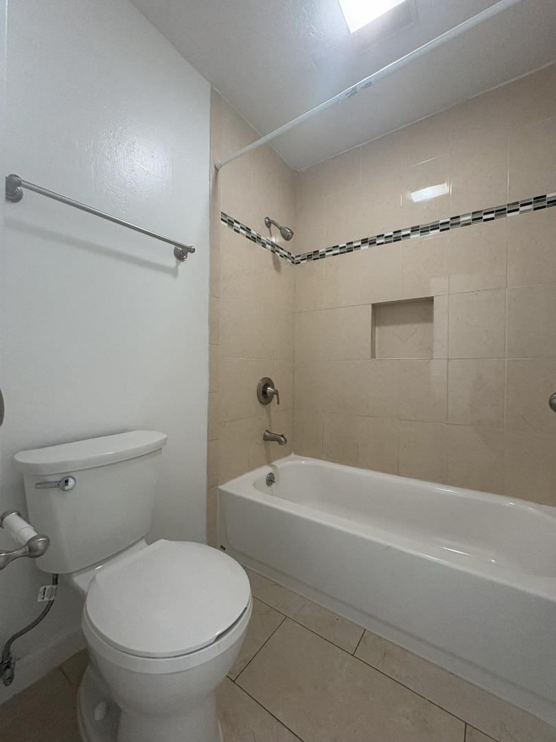 Detail Gallery Image 13 of 18 For 517 B St, San Rafael,  CA 94901 - – Beds | – Baths
