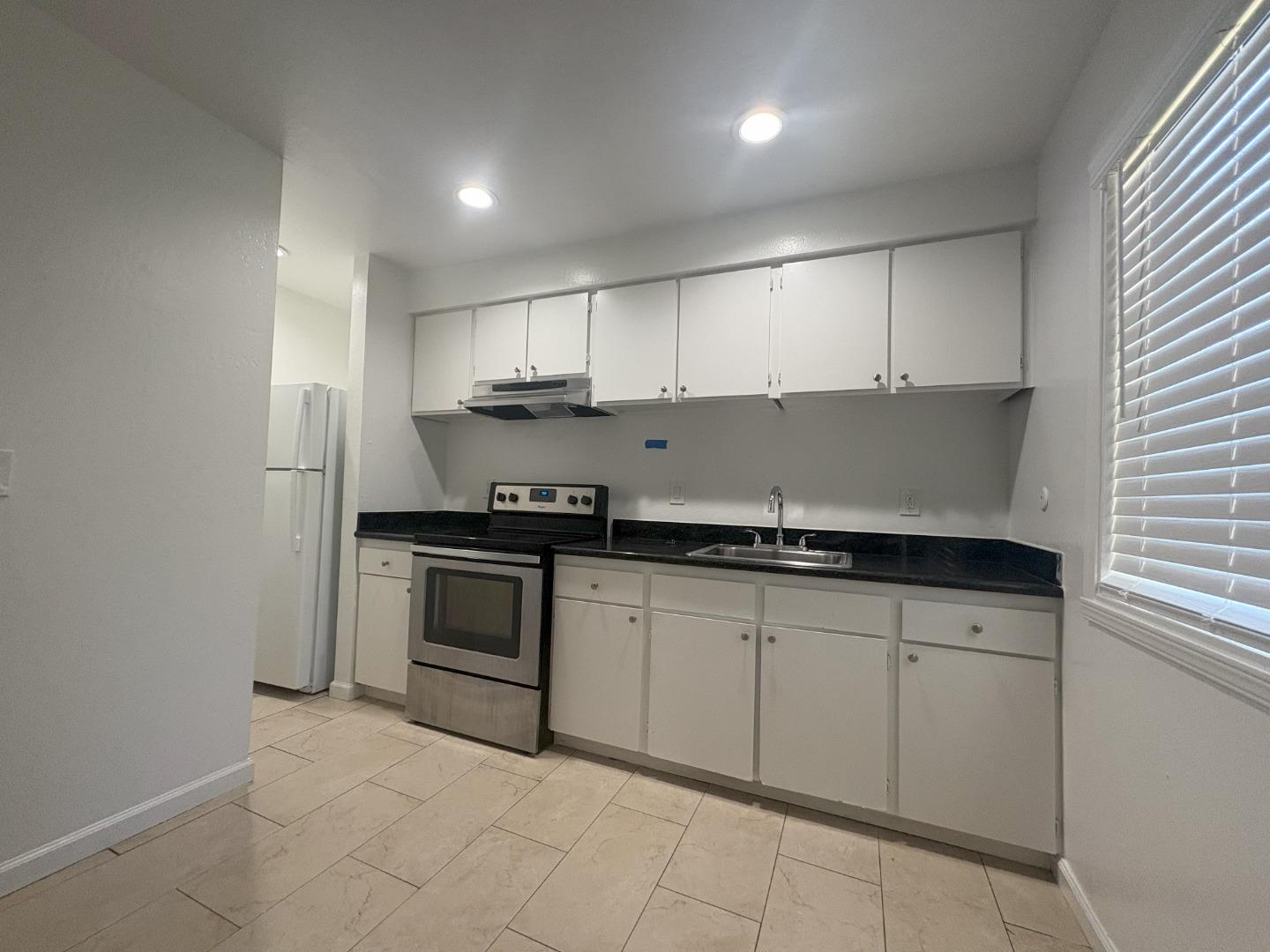 Detail Gallery Image 18 of 18 For 517 B St, San Rafael,  CA 94901 - – Beds | – Baths