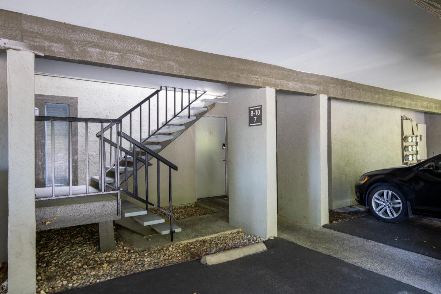 Detail Gallery Image 5 of 18 For 517 B St, San Rafael,  CA 94901 - – Beds | – Baths