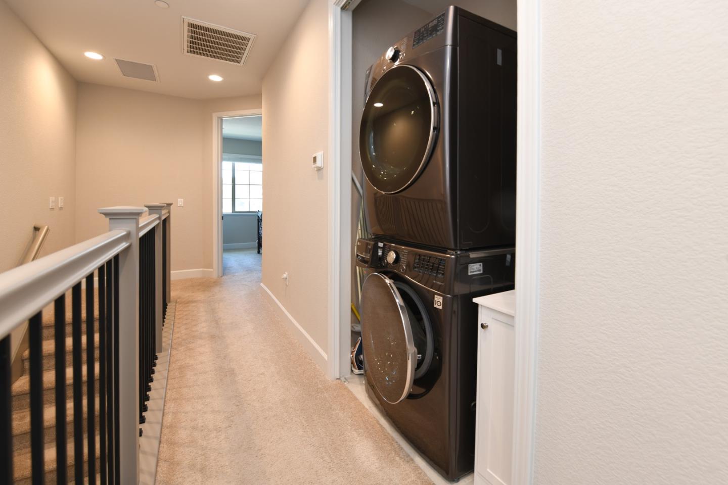 Detail Gallery Image 17 of 41 For 109 Laurel Knoll Dr, Martinez,  CA 94553 - 3 Beds | 3 Baths