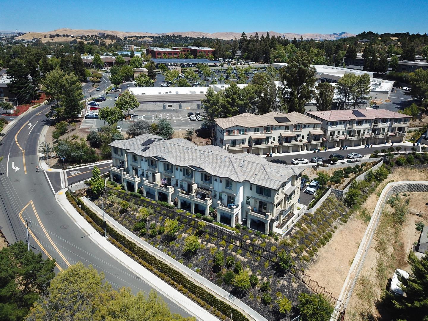 Detail Gallery Image 35 of 41 For 109 Laurel Knoll Dr, Martinez,  CA 94553 - 3 Beds | 3 Baths