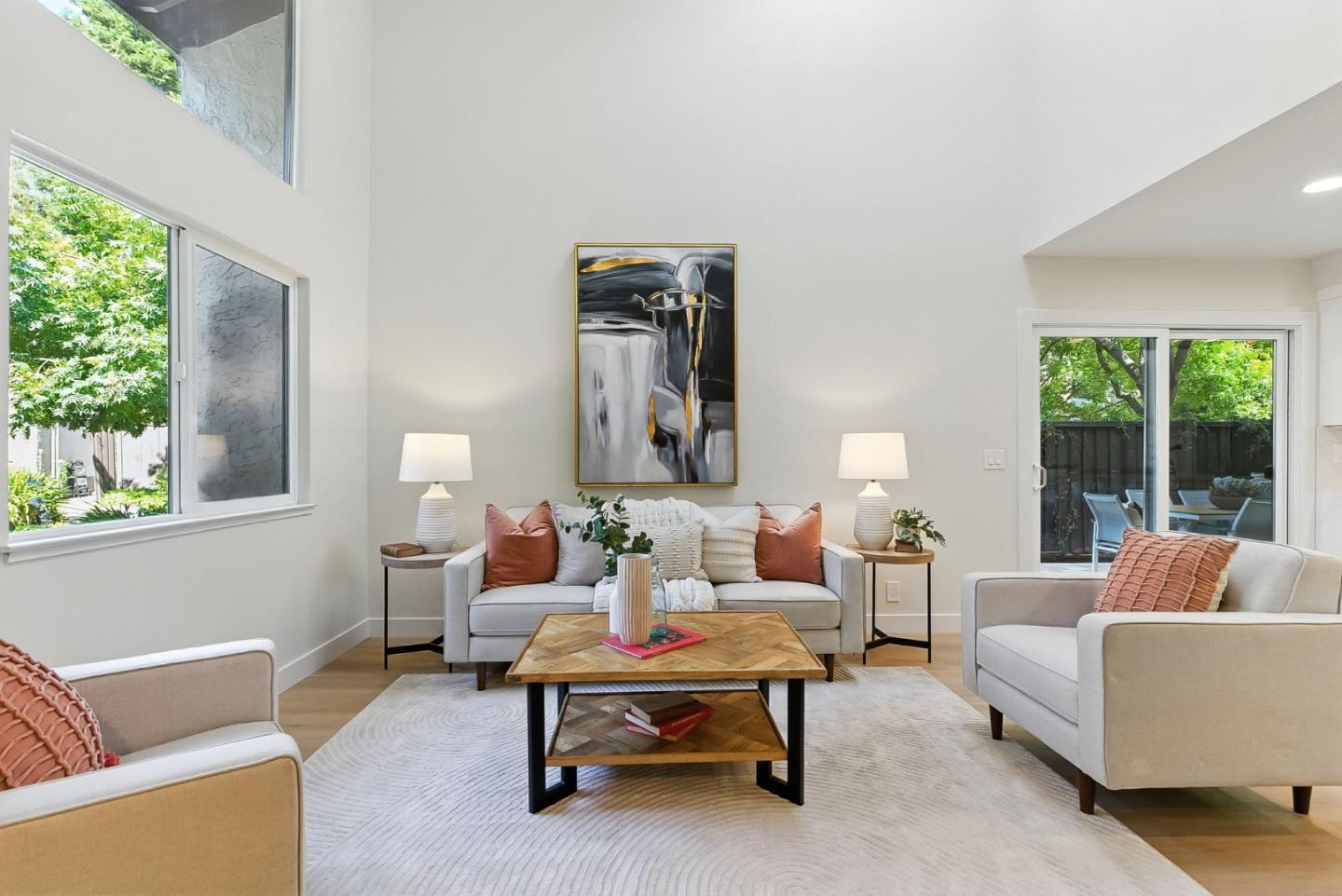 Detail Gallery Image 4 of 24 For 1477 Tyler Park Way, Mountain View,  CA 94040 - 3 Beds | 2/1 Baths