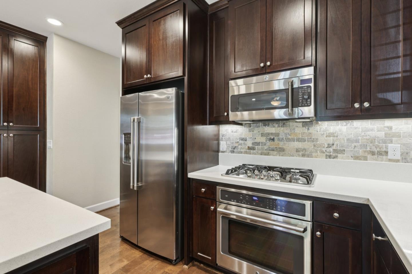 Detail Gallery Image 12 of 65 For 454 Persimmon Cmn #12,  Livermore,  CA 94551 - 3 Beds | 2/1 Baths