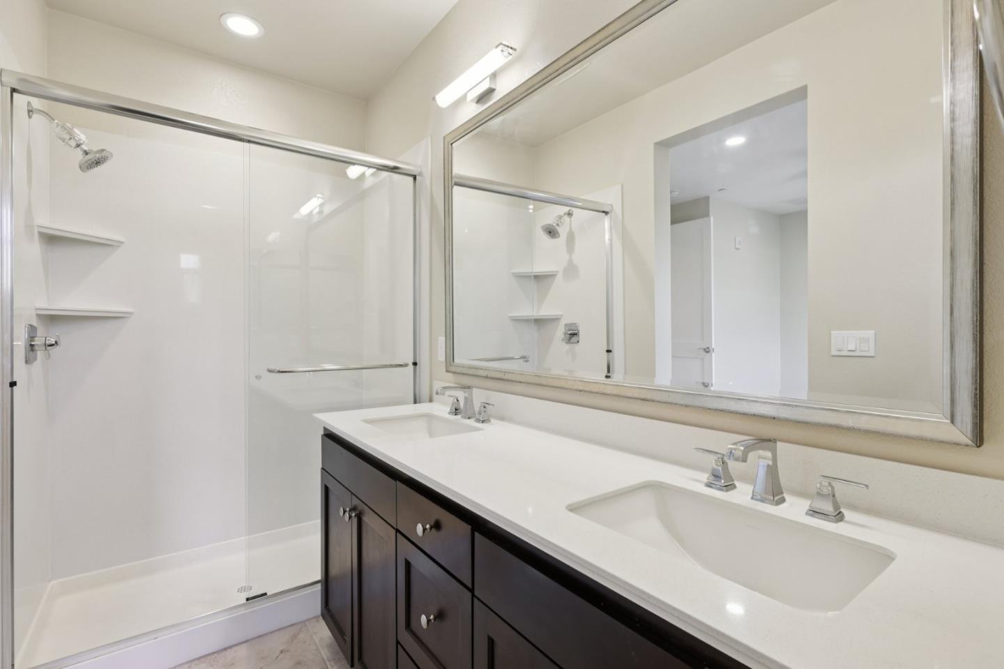 Detail Gallery Image 25 of 65 For 454 Persimmon Cmn #12,  Livermore,  CA 94551 - 3 Beds | 2/1 Baths
