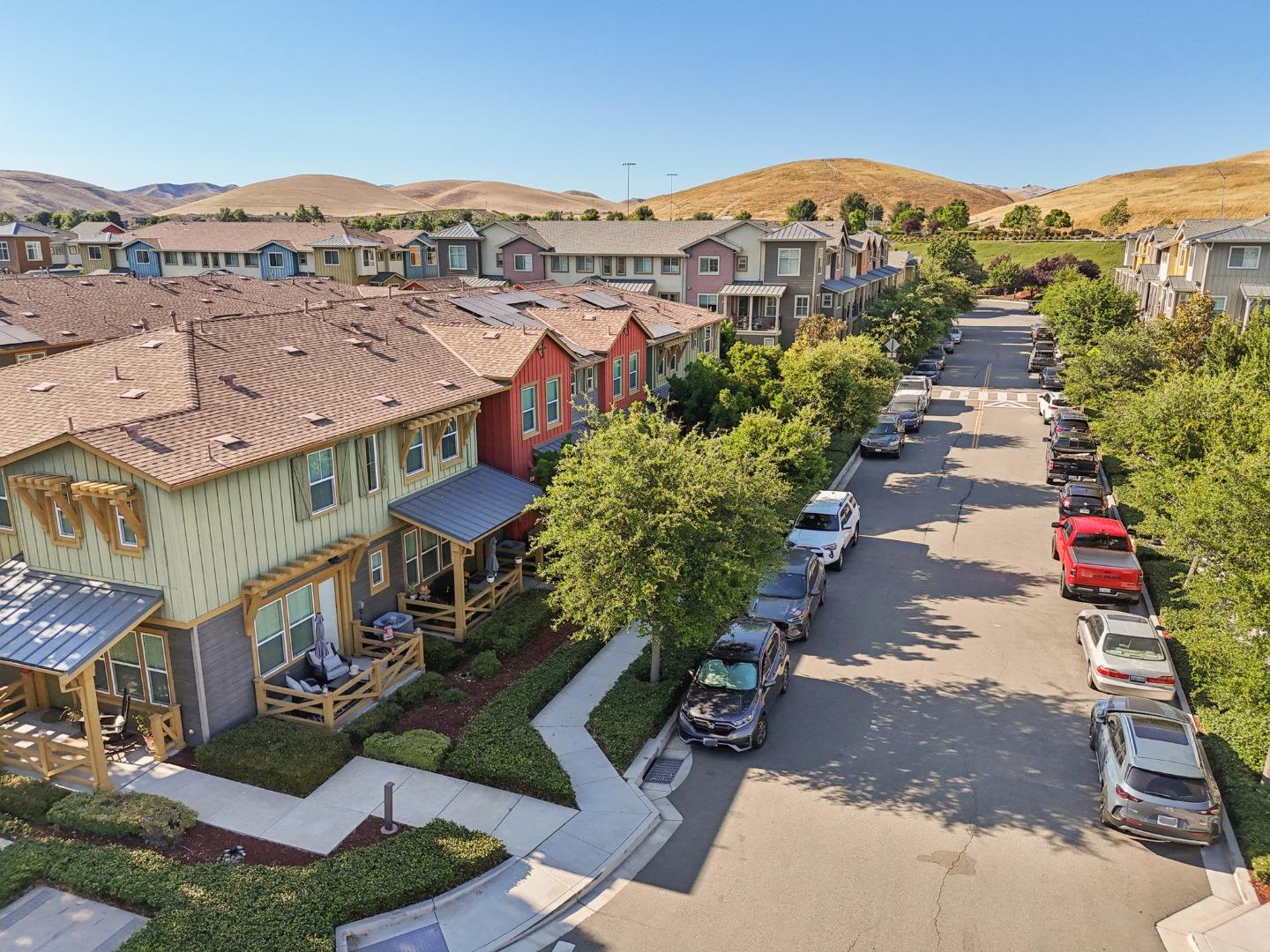 Detail Gallery Image 34 of 65 For 454 Persimmon Cmn #12,  Livermore,  CA 94551 - 3 Beds | 2/1 Baths