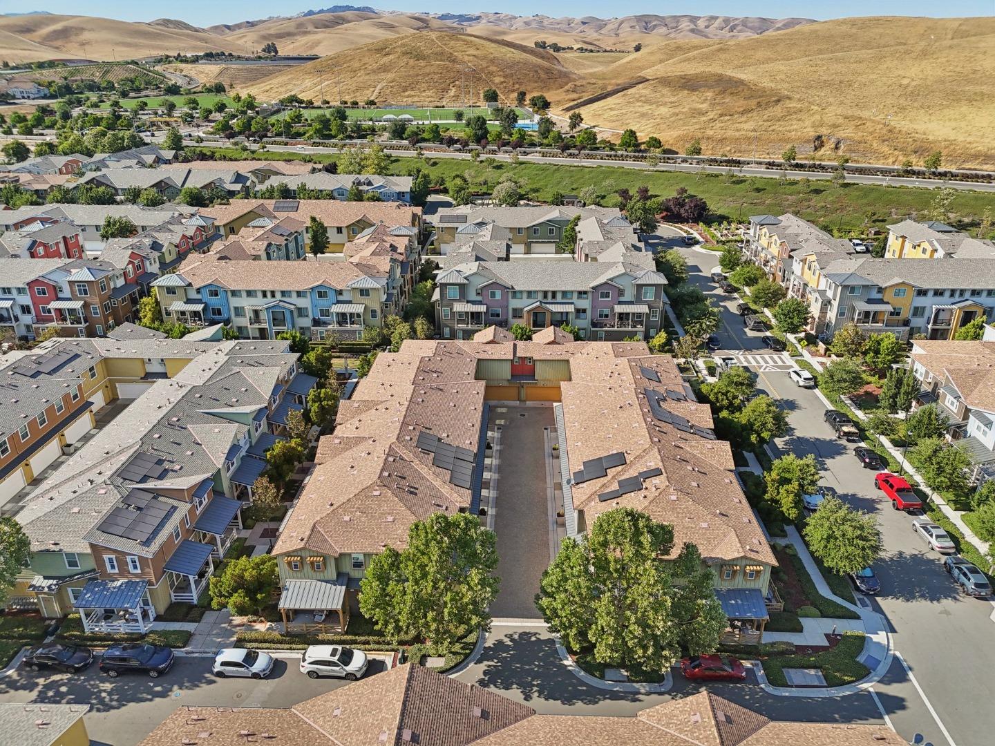 Detail Gallery Image 37 of 65 For 454 Persimmon Cmn #12,  Livermore,  CA 94551 - 3 Beds | 2/1 Baths