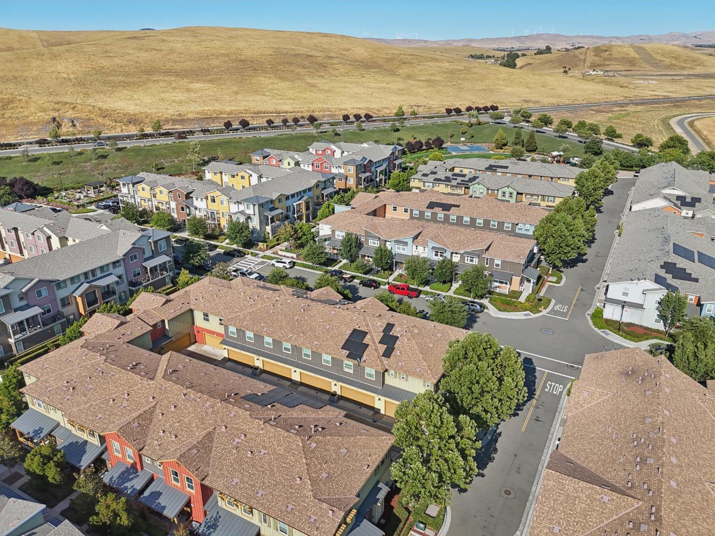 Detail Gallery Image 38 of 65 For 454 Persimmon Cmn #12,  Livermore,  CA 94551 - 3 Beds | 2/1 Baths