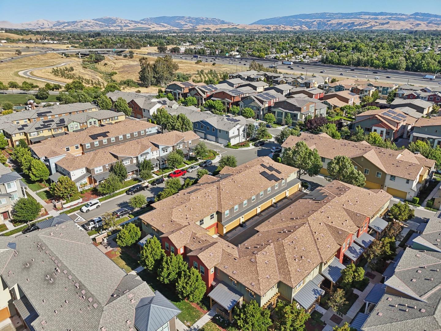 Detail Gallery Image 39 of 65 For 454 Persimmon Cmn #12,  Livermore,  CA 94551 - 3 Beds | 2/1 Baths